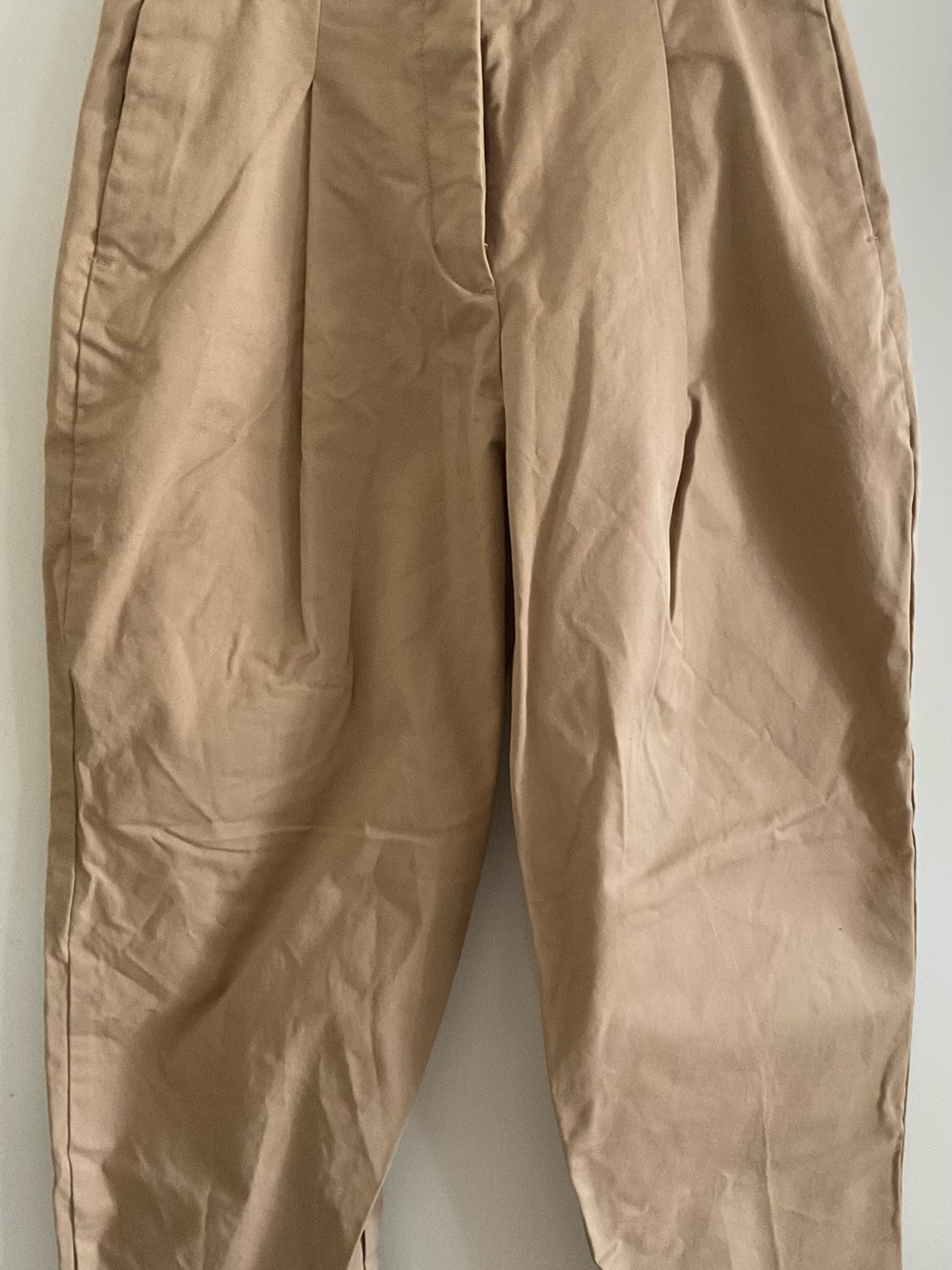 Zara Women's Khaki Pleated Chino Pants